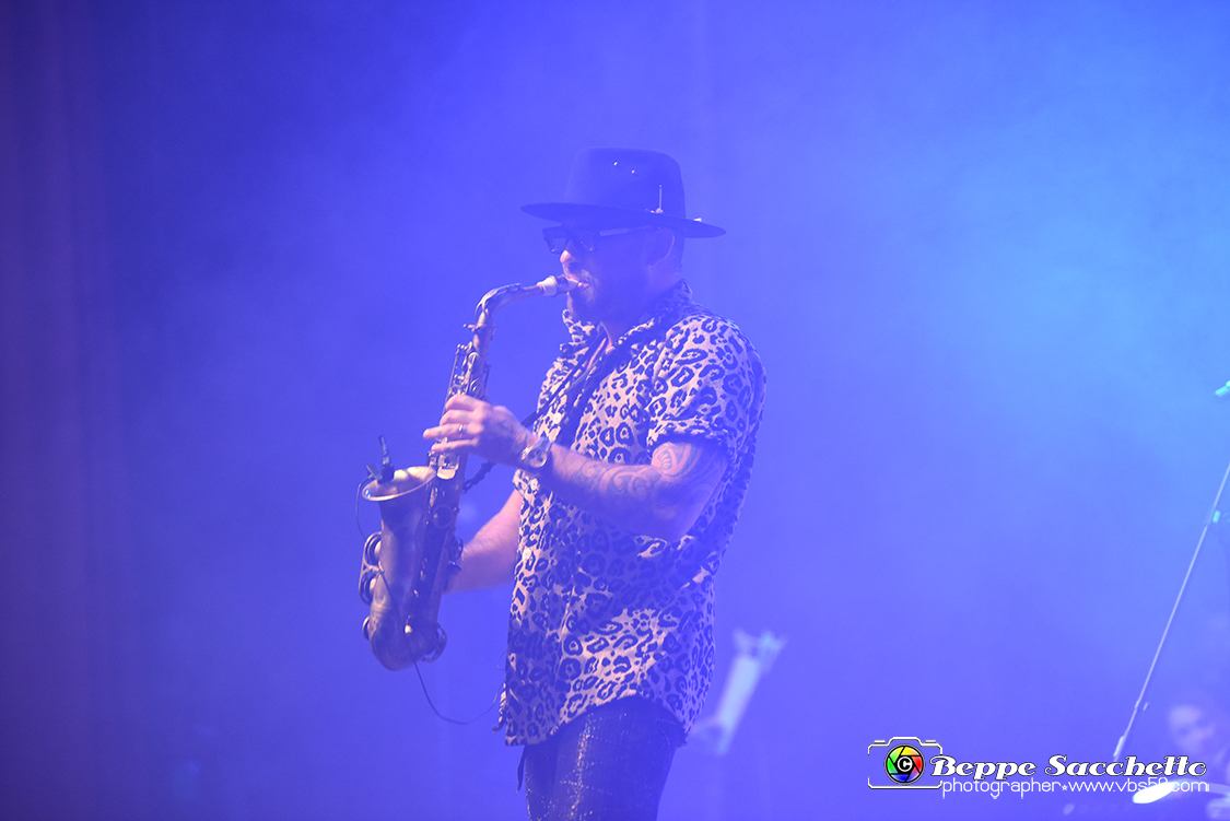 VBS_6336 - Concerto Jimmy Sax con The Symphonic Dance Orchestra.jpg